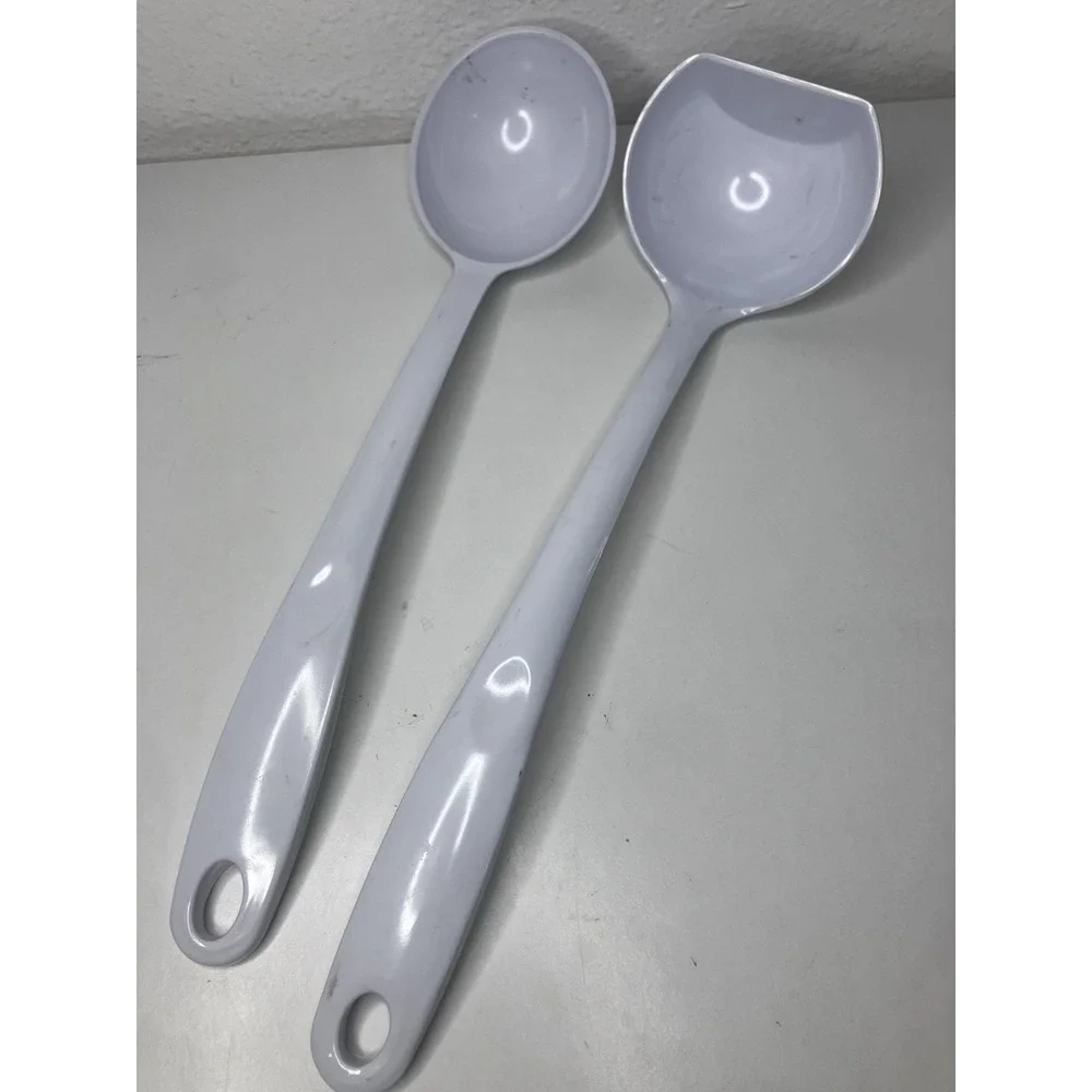 Set of 2 White Cooking‎ Ladles by MELAMINE WARE 660 & 667 Both Over 12